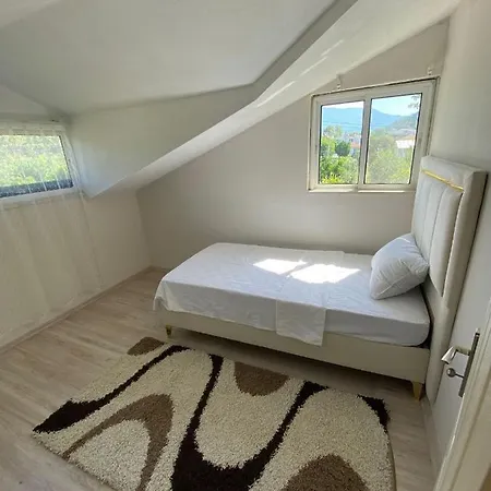 Marasal Homes Villas Вилла *